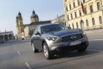 Infiniti FX30d S 2012 года